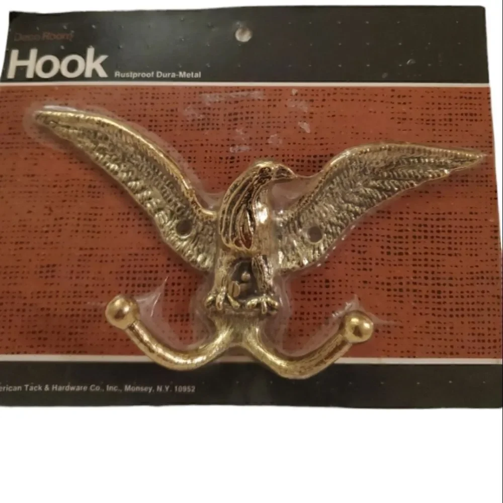 Brass Eagle Coat Hook , Eagle/ Like Bird Rust Proof ‎ Dura- Metal Home Decor Vtg